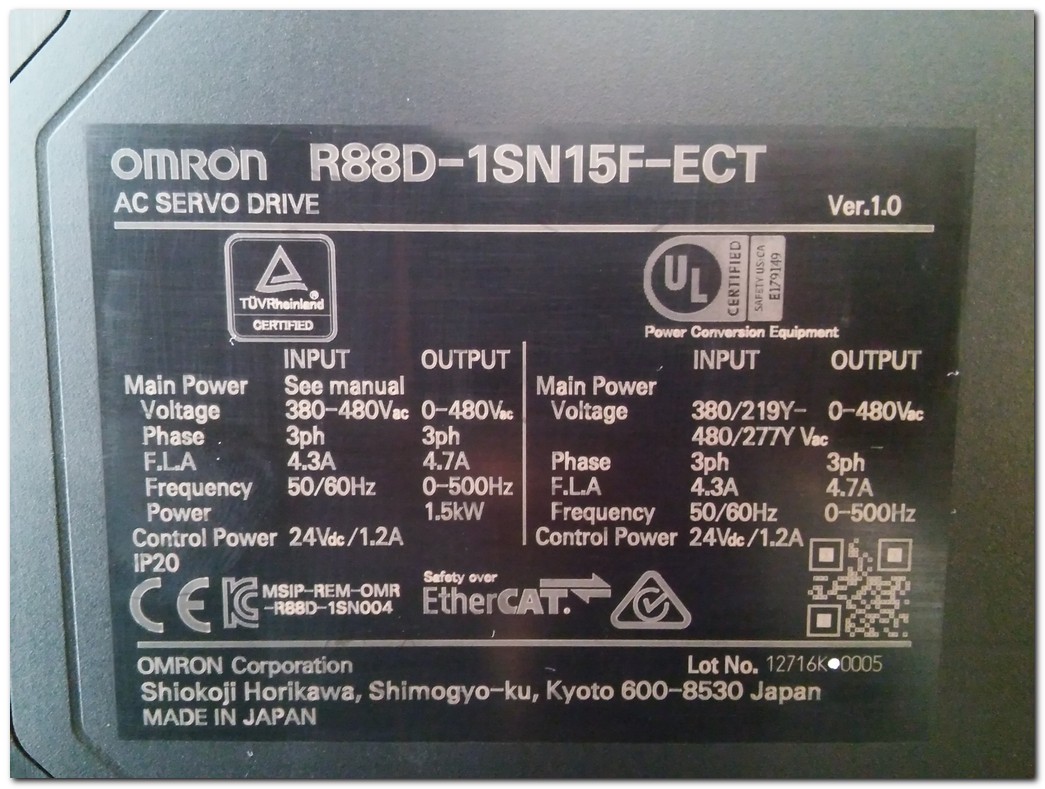 OMRON R88D-1SN15F-ECT 1,5 KW SERVO SÜRÜCÜ VE OMRON R88M-1M1K520C-S2 1,5KW SERVO MOTOR TAKIM