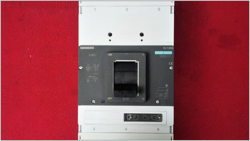 SIEMENS VL1250 1000A TMŞ KAPAKLARI TAM EKSİKSİZ