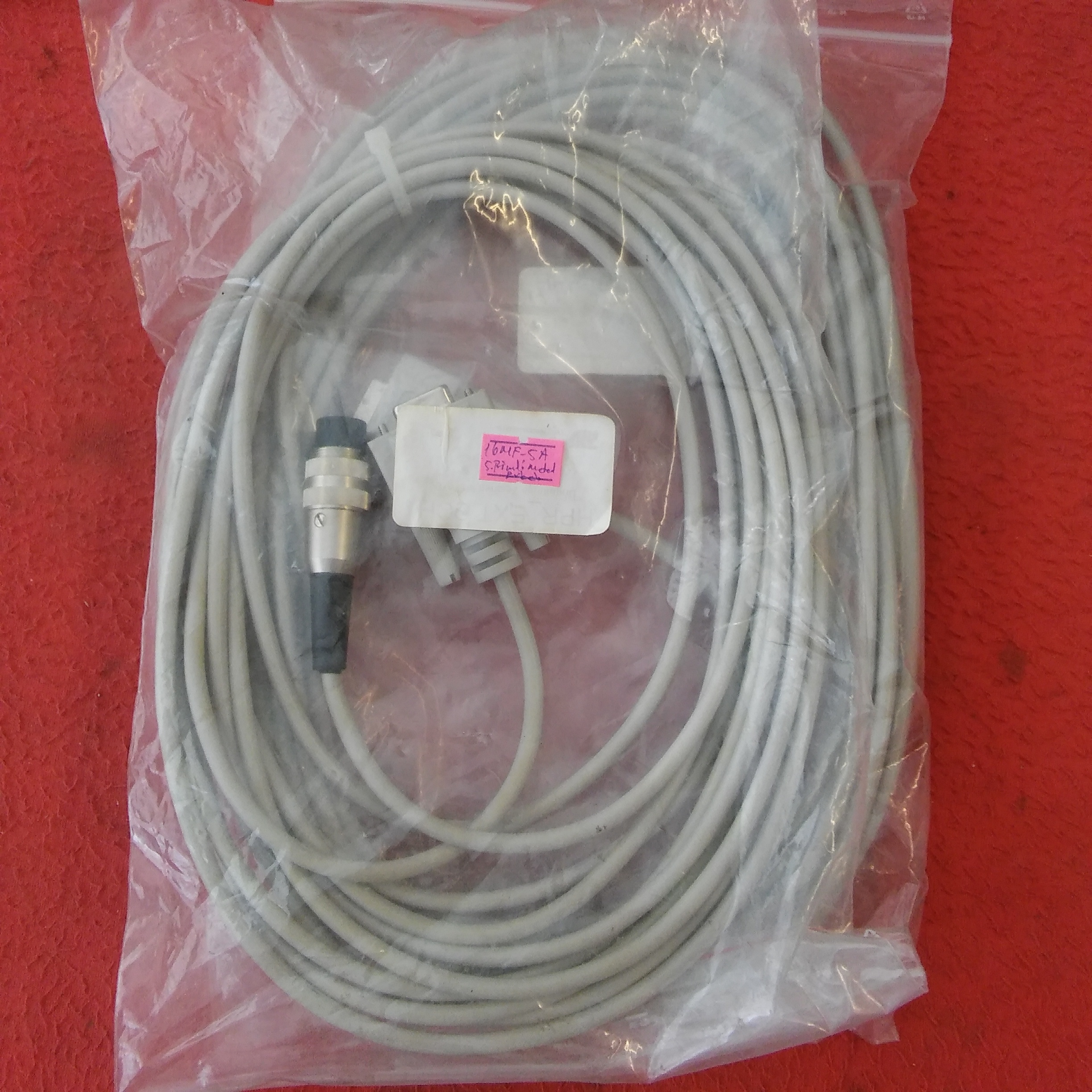 16MF-5A 5 PİMLİ METAL ERKEK VE RS232 9 PİMLİ DİŞİ 5 METRE KABLOLU SIFIR KONNEKTÖR