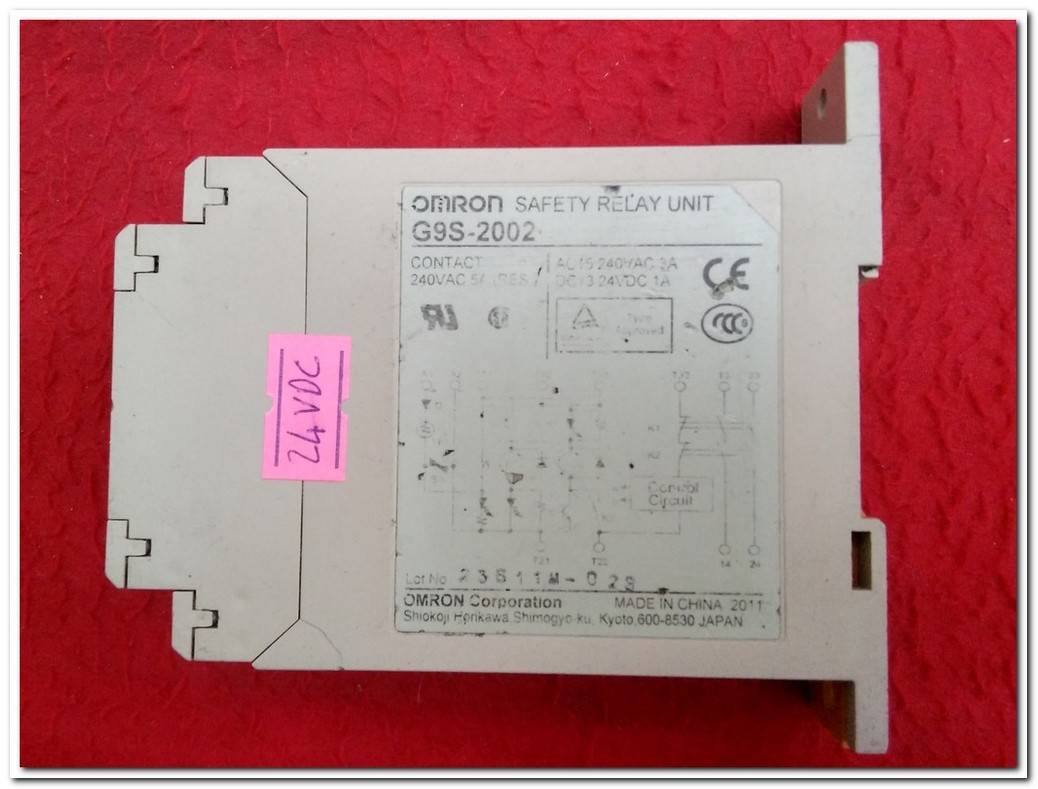 OMRON G9S-2002 DC24V SAFETY RELAY UNIT GÜVENLİK RÖLE ÜNİTESİ