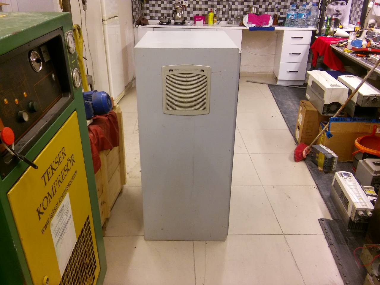 ABB ACS800-04-0135-3 J400 ACS 0135-3 SW ASXR7360 110 KW 225A AĞIR ŞART 8040135300060000