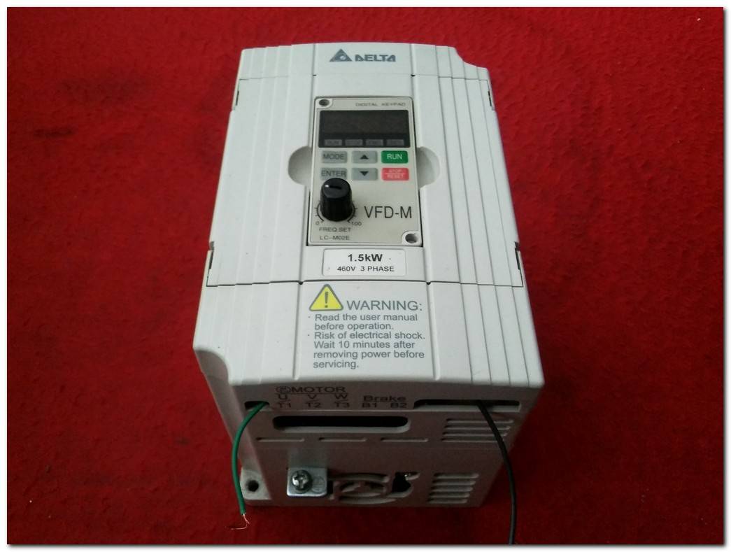 DELTA VFD015M43B 3,1KVA 1,5KW INPUT 380V SÜRÜCÜ