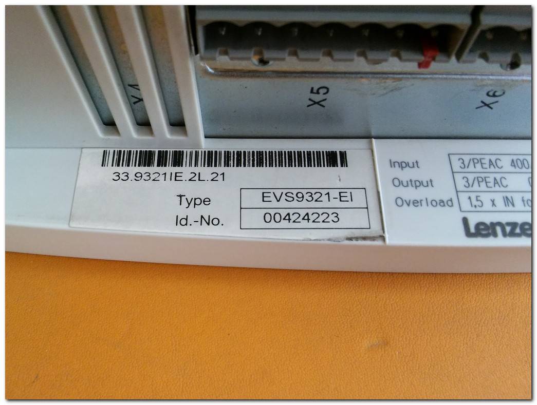 LENZE EVS9321-EI EVS9321 EI 1,2KVA SERVO SÜRÜCÜ