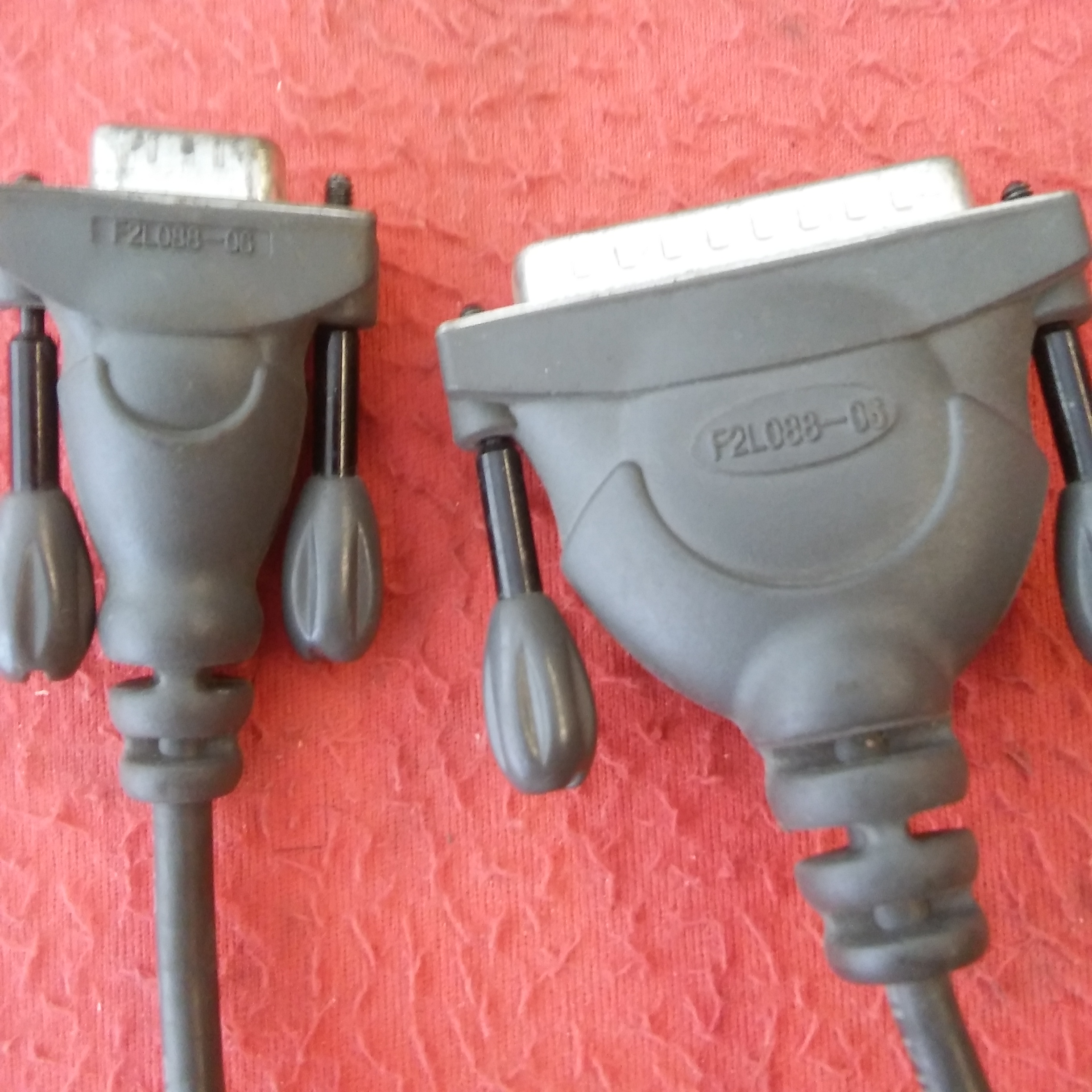 BELKIN BELKİN F2L088-06 PRO SERİSİ MODEM SERİ KABLO 25 PİMLİ - DB-25 ERKEK MODEM  9 PİMLİ  DB-9 DİŞİ - 25FT RS232 DİŞİ  PRO-FACE S10 25 PİMLİ ERKEK VE DİŞİ KONNEKTÖR