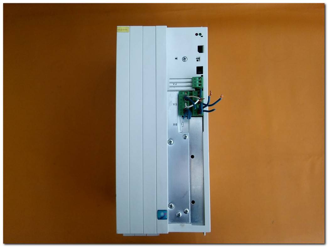 LENZE EVF8246-E-V020 EVF8246-E EVF8246 11KW SÜRÜCÜ 11 KW INVERTER