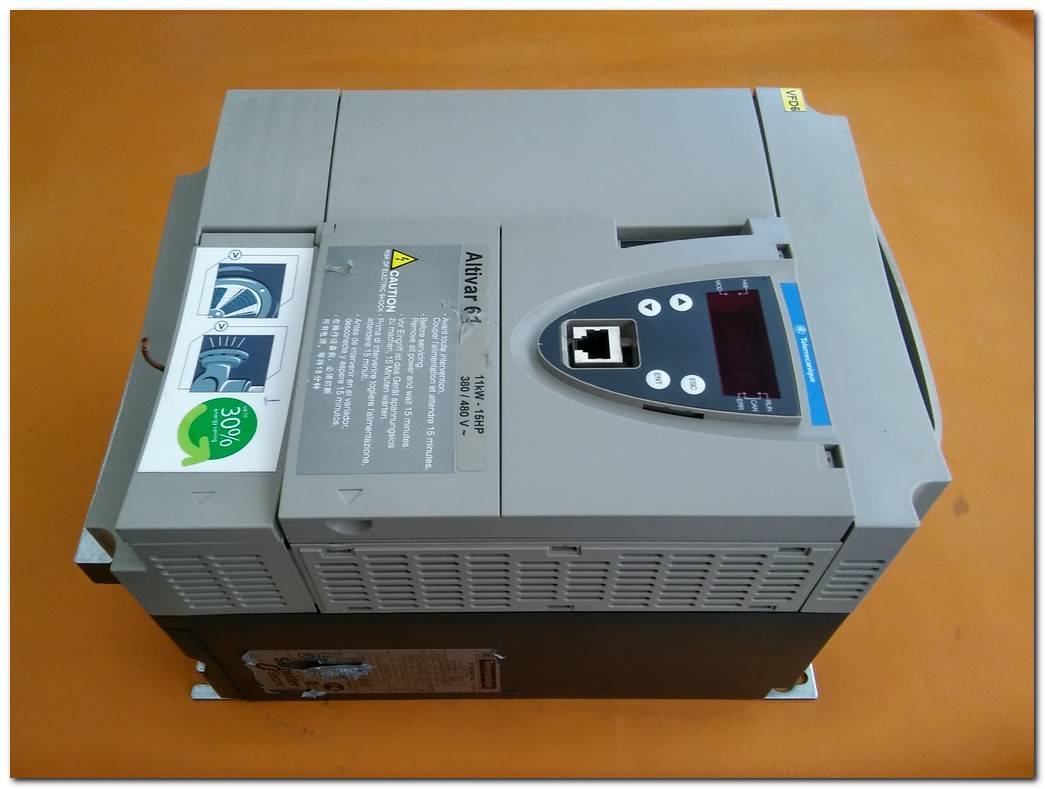 TELEMECANIQUE ATV61HD11N4 ATV61HD11N4Z