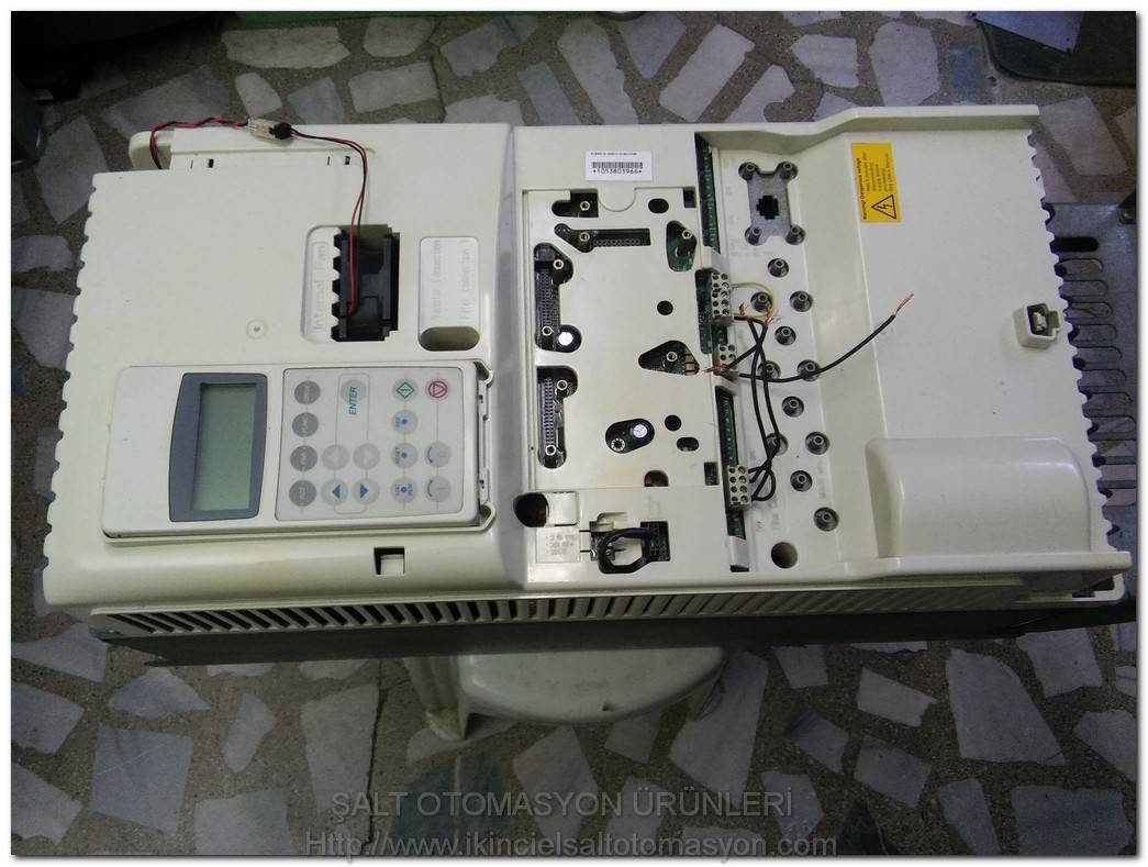 ABB ACS800-01-0050-3+D150+K458 ACS800-01-0050-3 86A 45 KW SÜRÜCÜ