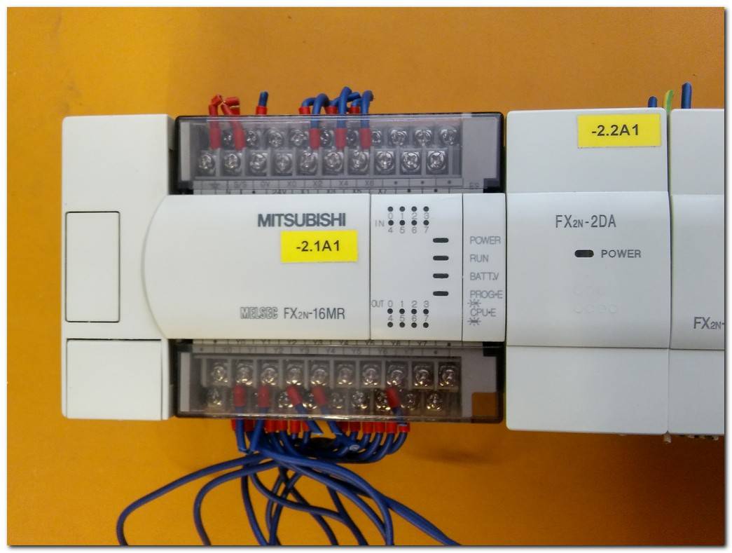 MITSUBISHI FX2N-16MR MELSEC FX2N PLC MODULE 