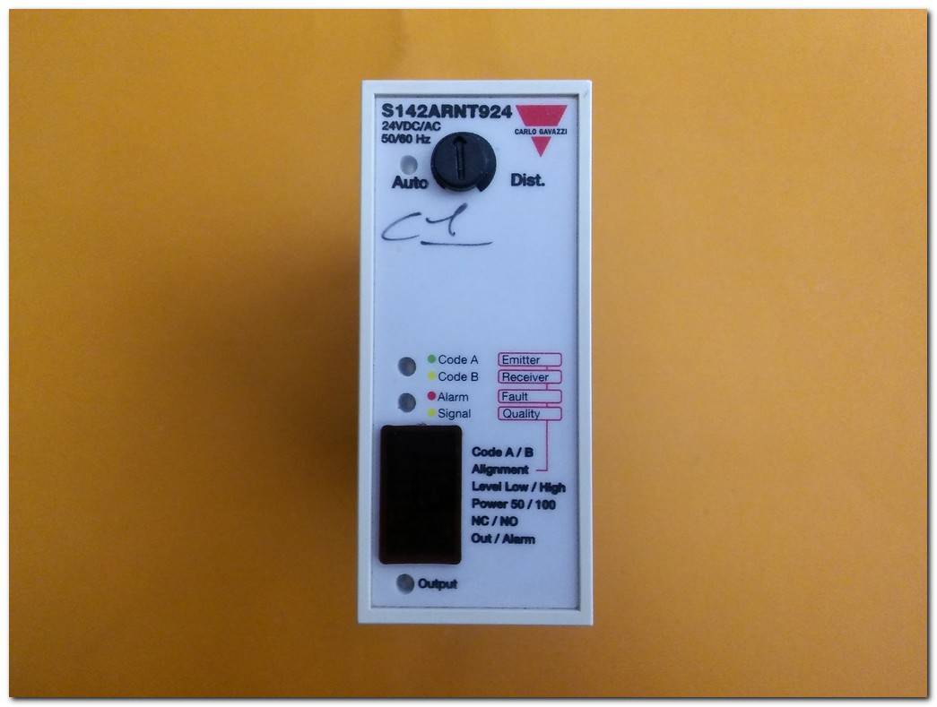 CARLO GAVAZZİ S142ARNT924 FAZ İZLEME RÖLESİ FOTOELEKTRİK SENSÖR AMPLİFİKATÖR