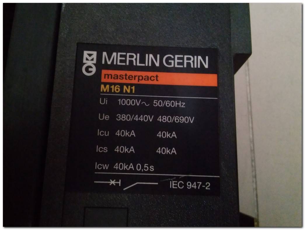 MERLİN GERİN M16 N1 M16 H1 M12 N1 1600A VE 1250A  MOTORLU MASTERPACT STR 28 D STR 38 S M16N1 M16H1 CİRCUİT BREAKER