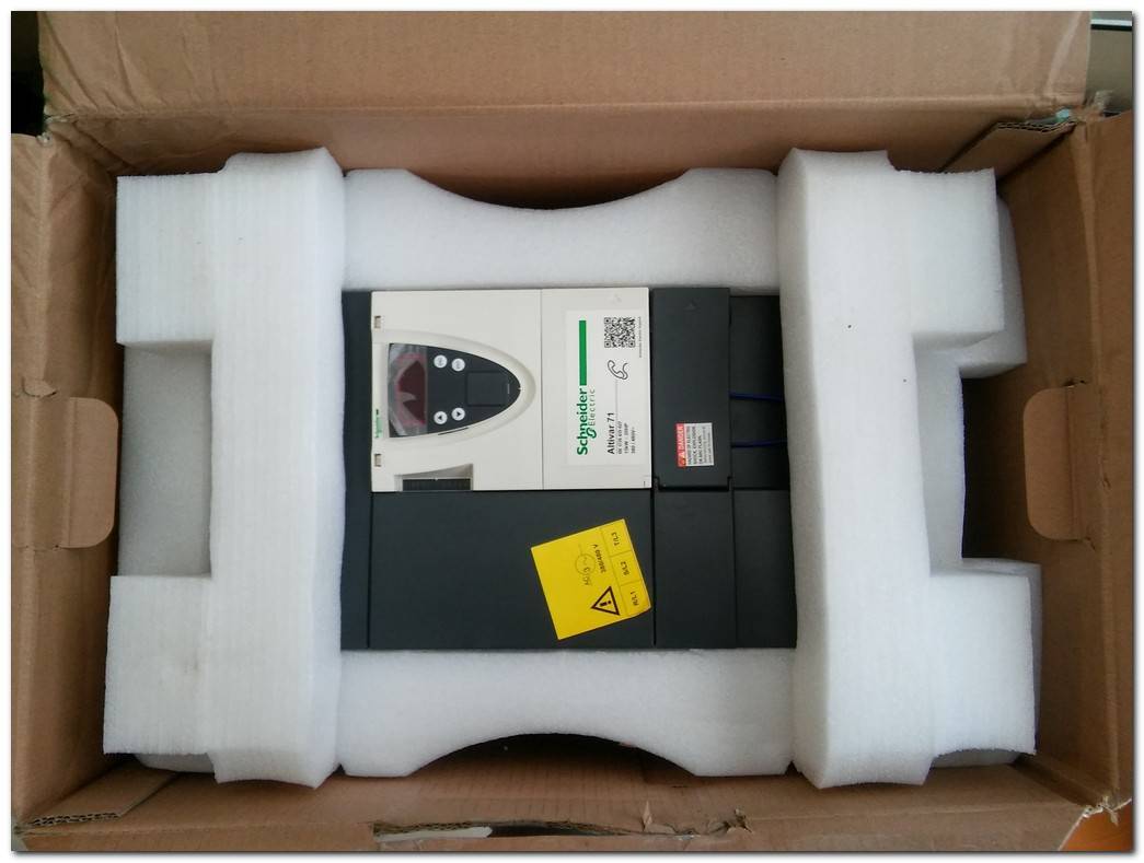 SCHNEİDER ATV71HD15N4Z ATV71HD15N4 15 KW ATV71 KONTROL KARTI