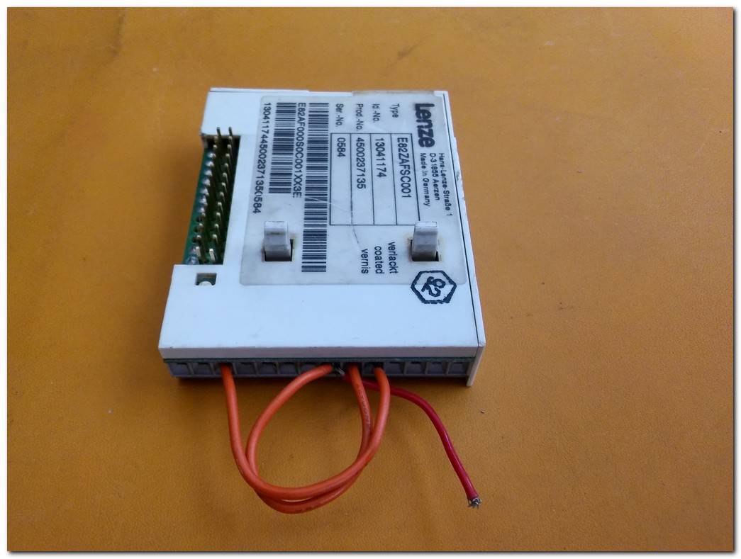 LENZE E82ZAFSC001 INPUT OUTPUT MODULE PLC GİRİŞ ÇIKIŞ MODÜLÜ