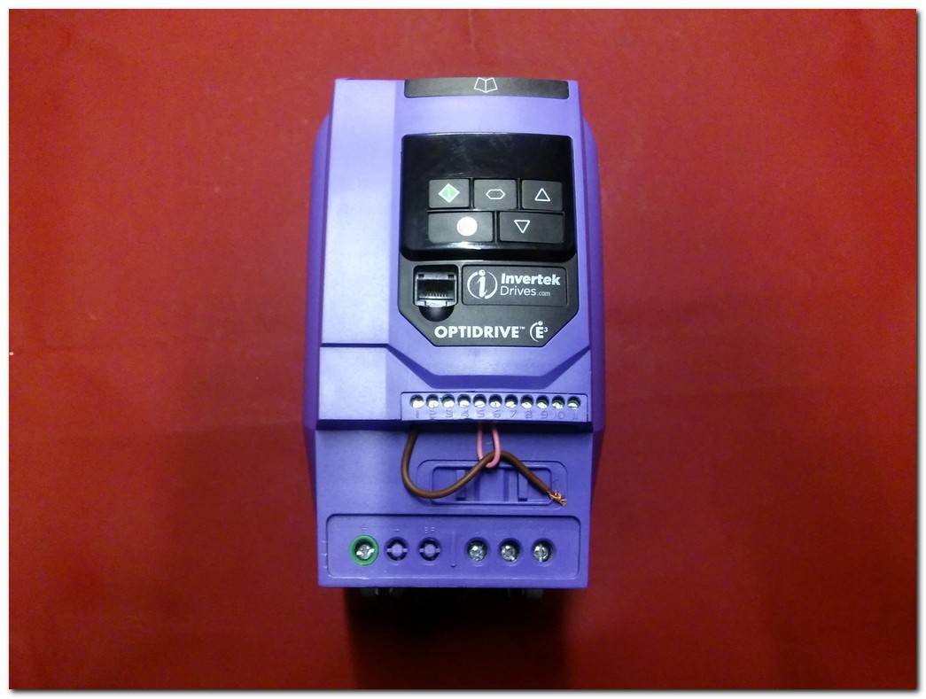 INVERTEK ODE-3-240058-3F42 DRİVES OPTIDRIVE E3 E 3 2.2KW SÜRÜCÜ INPUT 380V