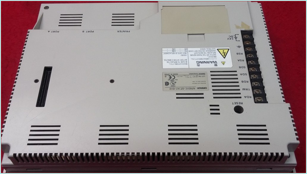 OMRON NT631C-ST141-EV2 NT631 DOKUNMATİK OPARATÖR PANEL 