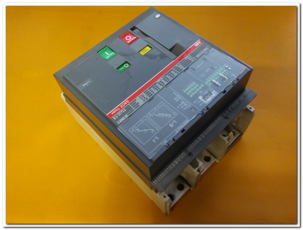ABB T7 S 1250 1250A 1SDA062882R1 T7S 1250M TMŞ SACE TMAX 1250 AMPER T7 S 1250 DEVRE KESİCİ