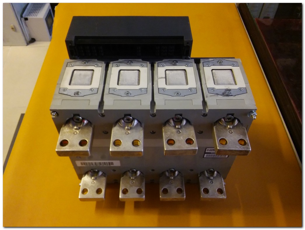 SCHNEİDER NT08 H1 NT08H1 MİCROLOGİC 6.0E 800A 4 KUTUPLU MASTERPACT