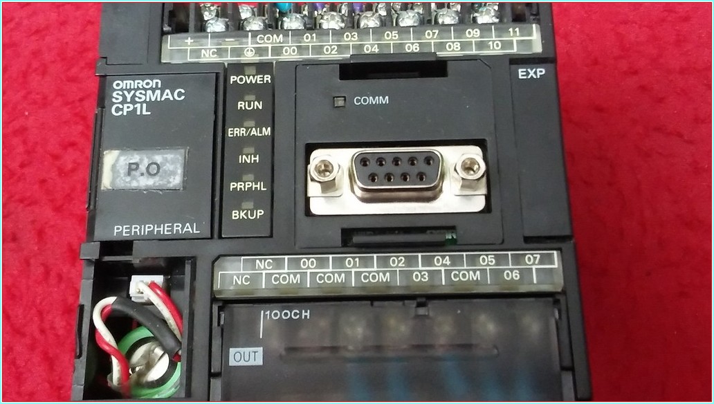 OMRON CP1L-L20DR-D PROGRAMMABLE CONTROLLER SYSMAC CP1L