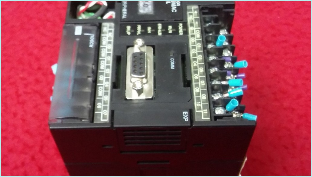 OMRON CP1L-L20DR-D PROGRAMMABLE CONTROLLER SYSMAC CP1L