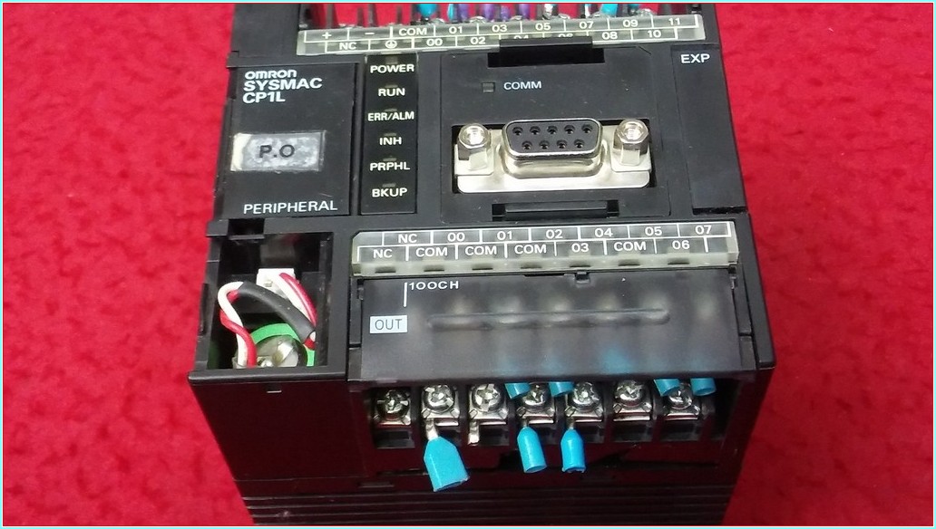 OMRON CP1L-L20DR-D PROGRAMMABLE CONTROLLER SYSMAC CP1L