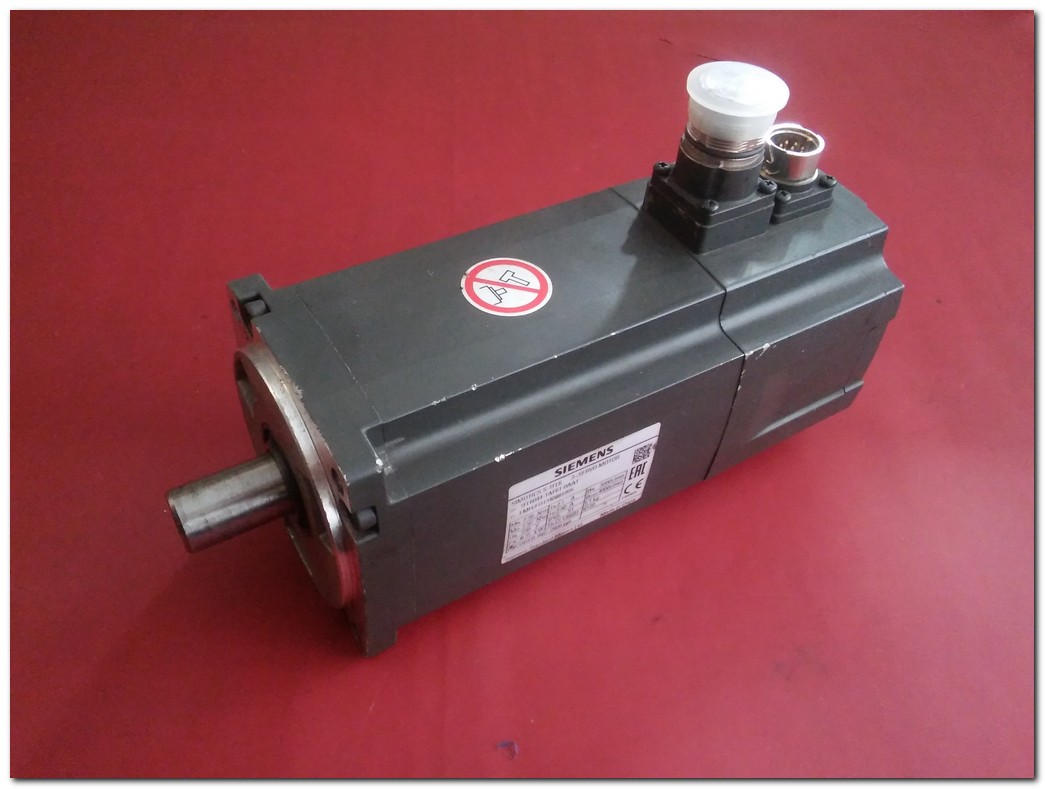 SIEMENS 6SL3210-5FE10-8UA0 0,75KW SERVO SÜRÜCÜ VE SIEMENS 1FL6044-1AF61-0AA1 0,75KW SERVO MOTOR TAKIM