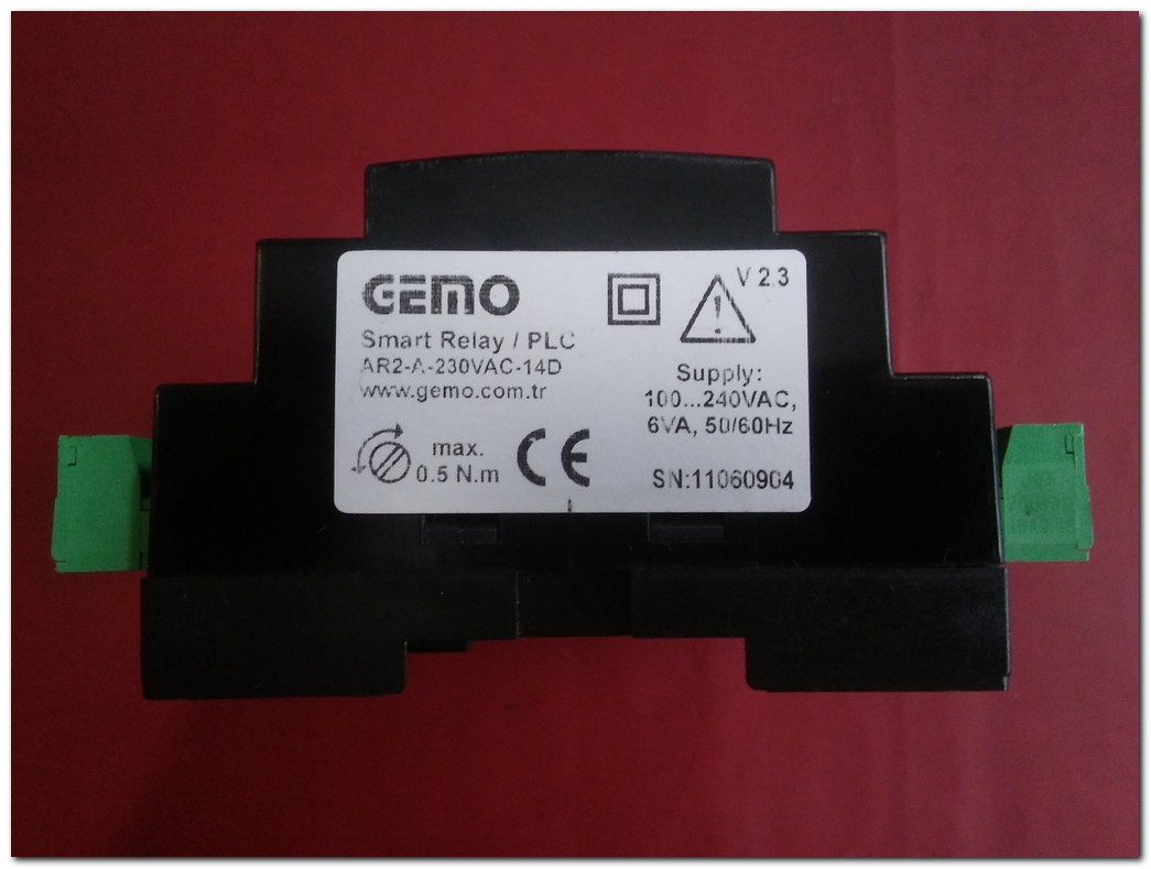 GEMO AR2-A AR2-A-230VAC-14D SMART RELAY PLC