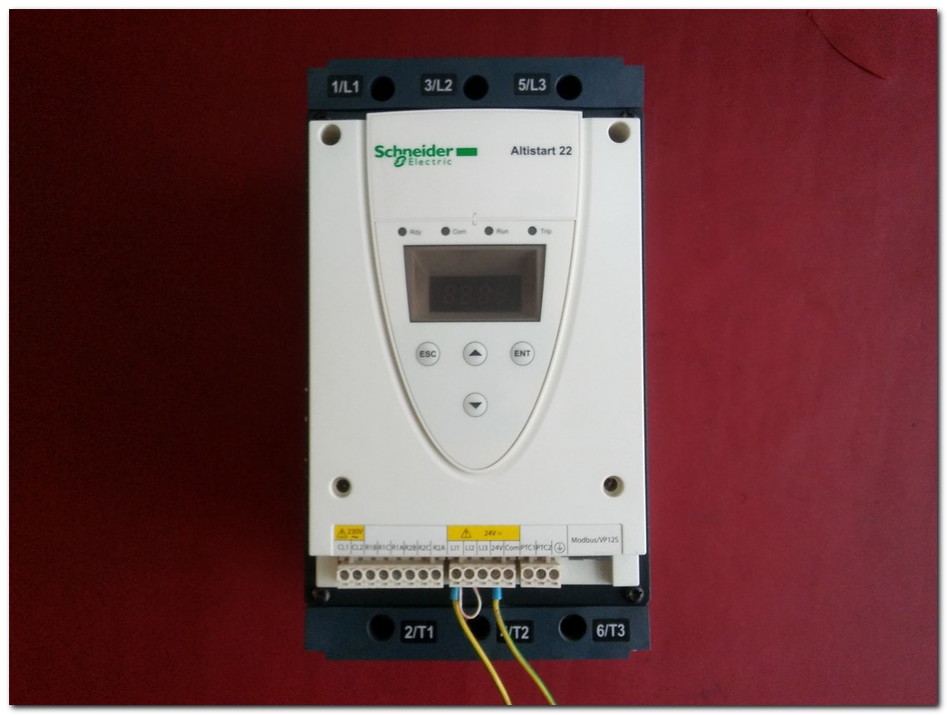 SCHNEİDER ATS22D62Q 30KW SÜRÜCÜ ATS22 30KW ALTİSTART 22 30 KW INVERTER