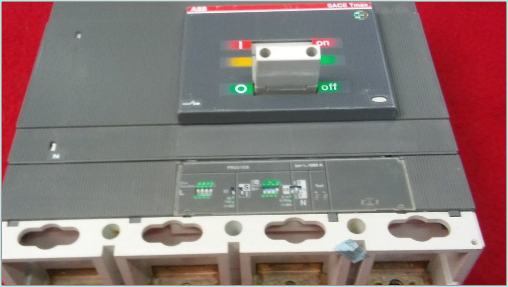 ABB SACE T6S 1000 1000A 4 KUTUPLU TMŞ