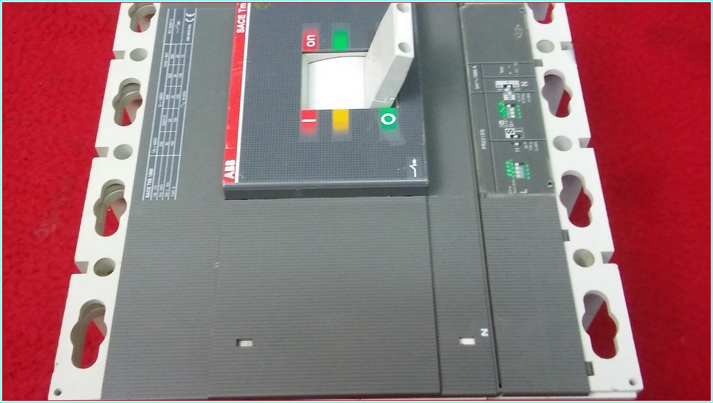 ABB SACE T6S 1000 1000A 4 KUTUPLU TMŞ