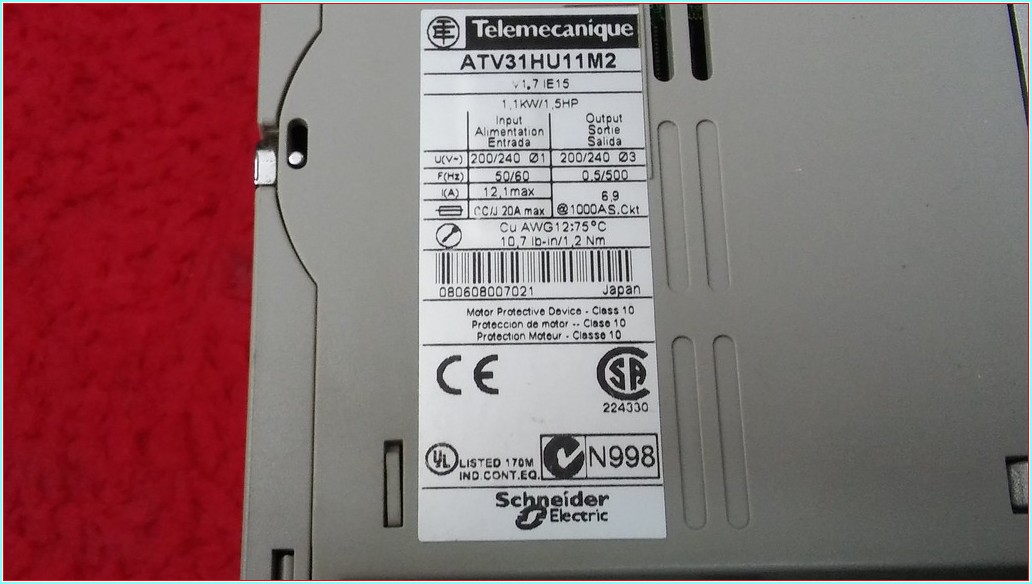 TELEMECANİQUE ATV31HU11M2 ATV31 KONTROL KARTI