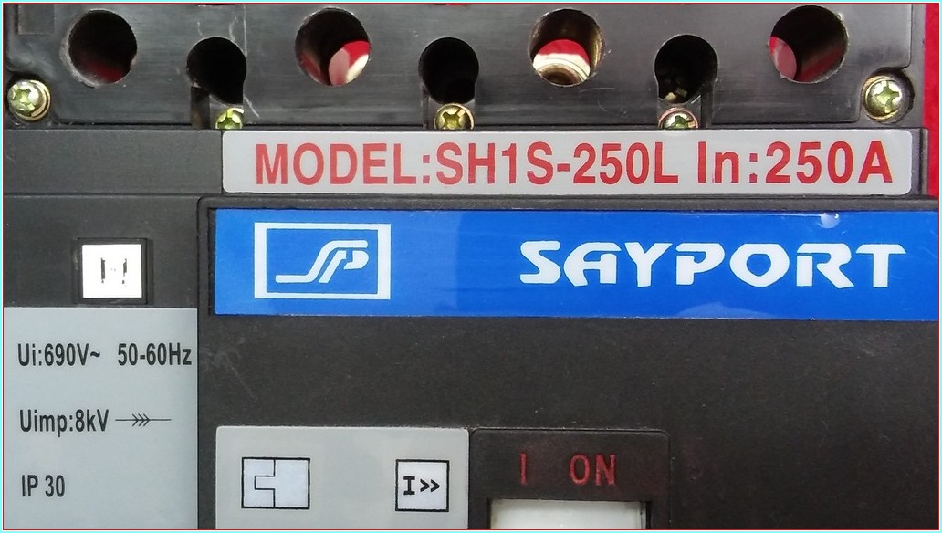 SAYPORT SH1S-250L 250A 4 KUTUPLU AÇTIRMA BOBİNLİ TMŞ