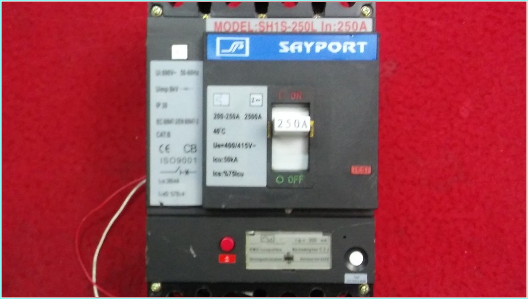 SAYPORT SH1S-250L 250A 4 KUTUPLU AÇTIRMA BOBİNLİ TMŞ