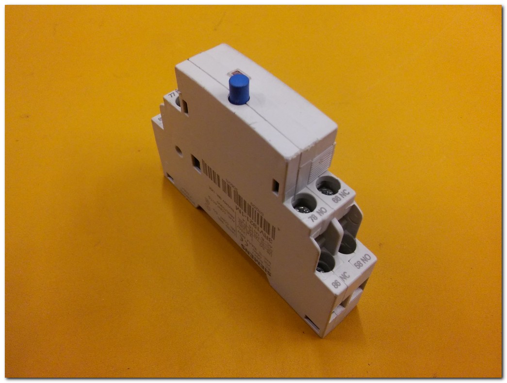 SIEMENS 3RV1921-1M AŞIRI AKIM VE KISA DEVRE ALARM ŞALTERİ