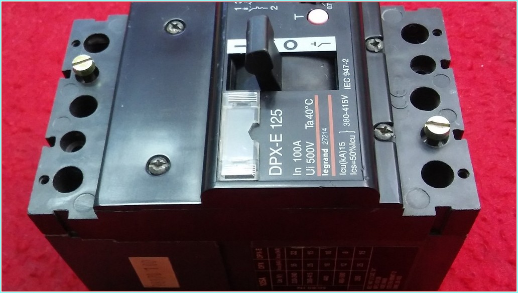 LEGRAND DPX-E 125 100A TMŞ