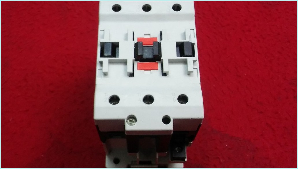 LOVATO BF80 00 125A KONTAKTÖR