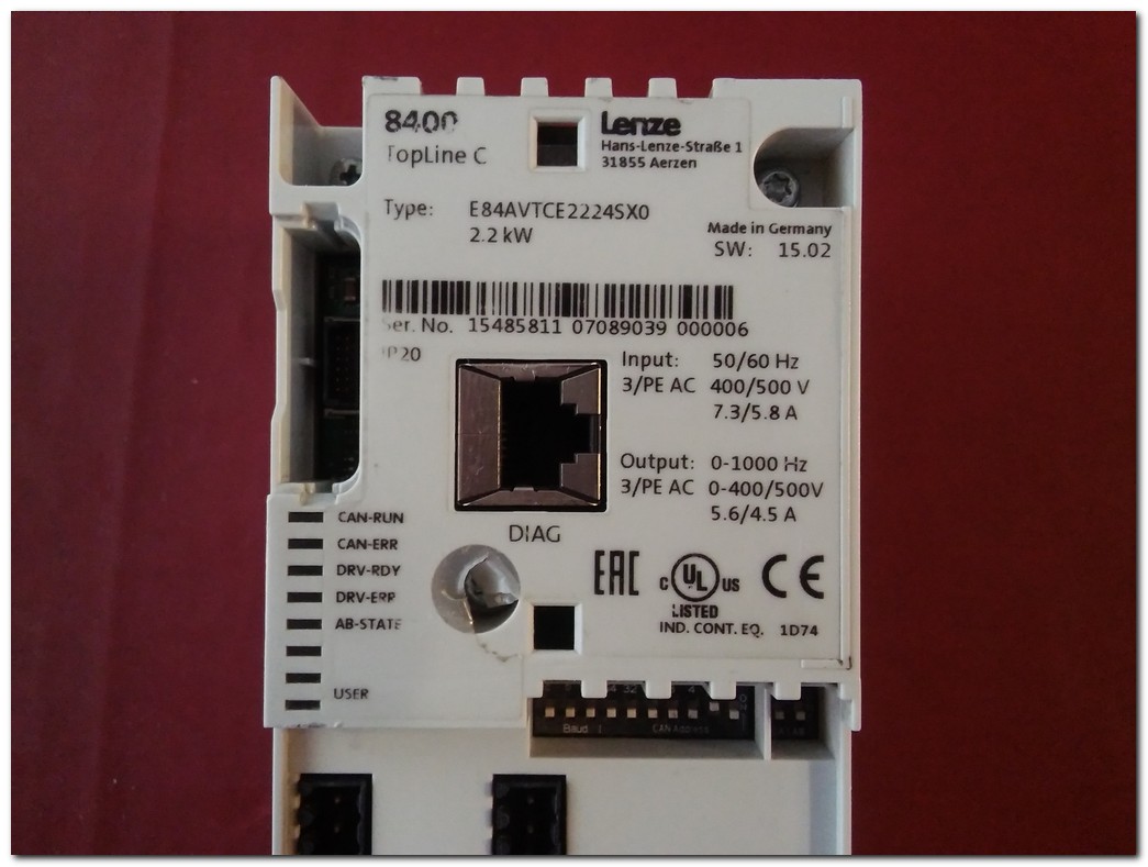 LENZE E84ABBNE2224SN0 VE LENZE E84AVTCE2224SX0 E84ABCTC0000SN0 8400 CONTROL UNIT -  2,2KW SÜRÜCÜ VE MODÜL TAKIM