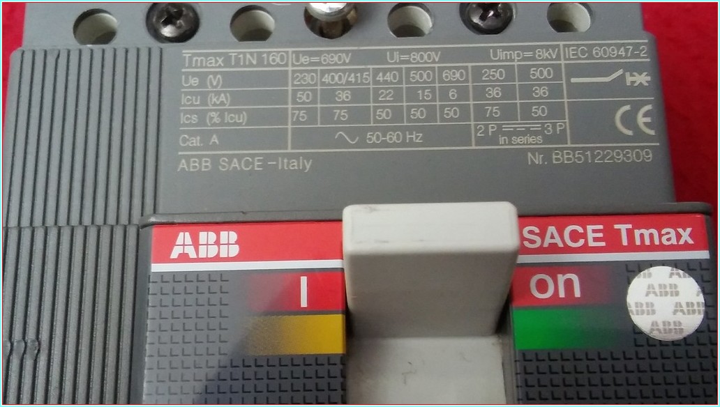 ABB TMAX T1N 160 100A 4 KUTUPLU TMŞ