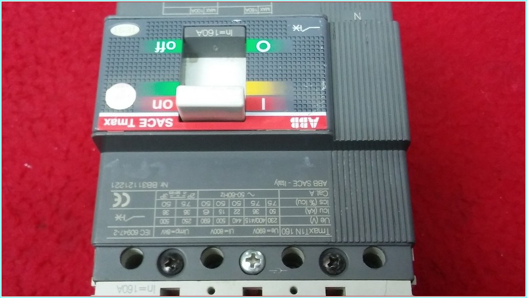 ABB TMAX T1N 160 160A 4 KUTUPLU TMŞ