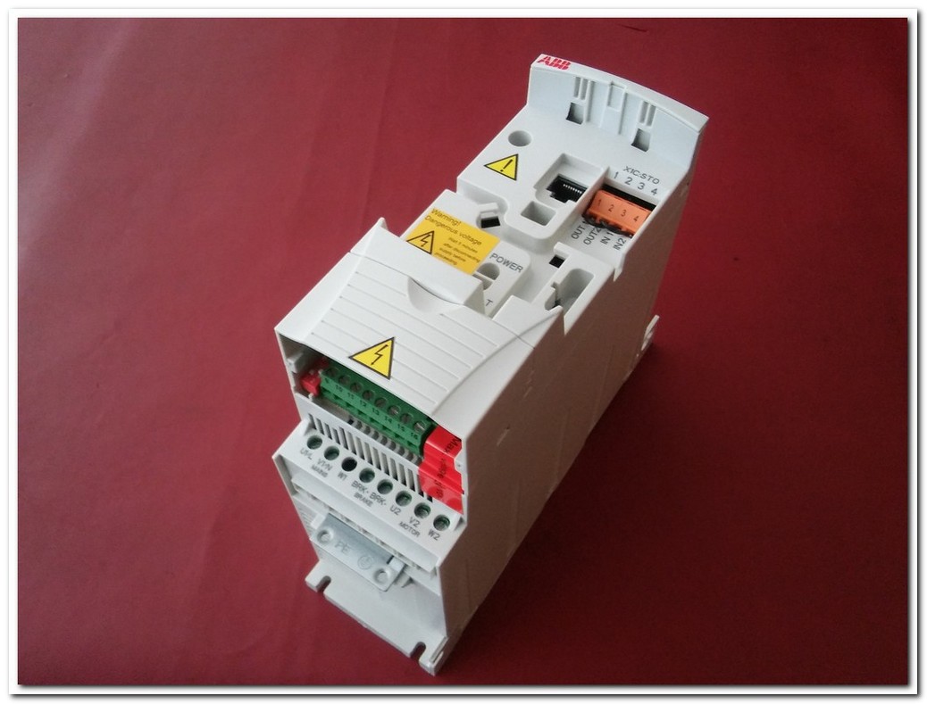 ABB ACS355-01E-06A7-2 1,1KW SIFIR SÜRÜCÜ ACS355 1,1 KW INVERTER DRIVER