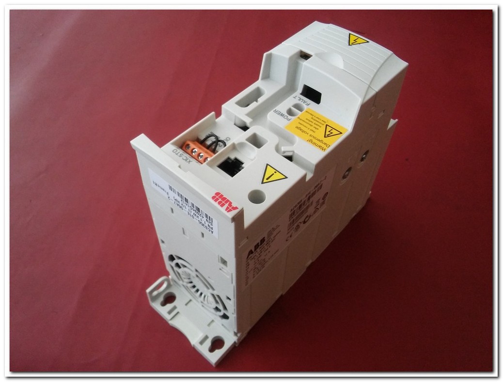 ABB ACS355-01E-06A7-2 1,1KW SIFIR SÜRÜCÜ ACS355 1,1 KW 