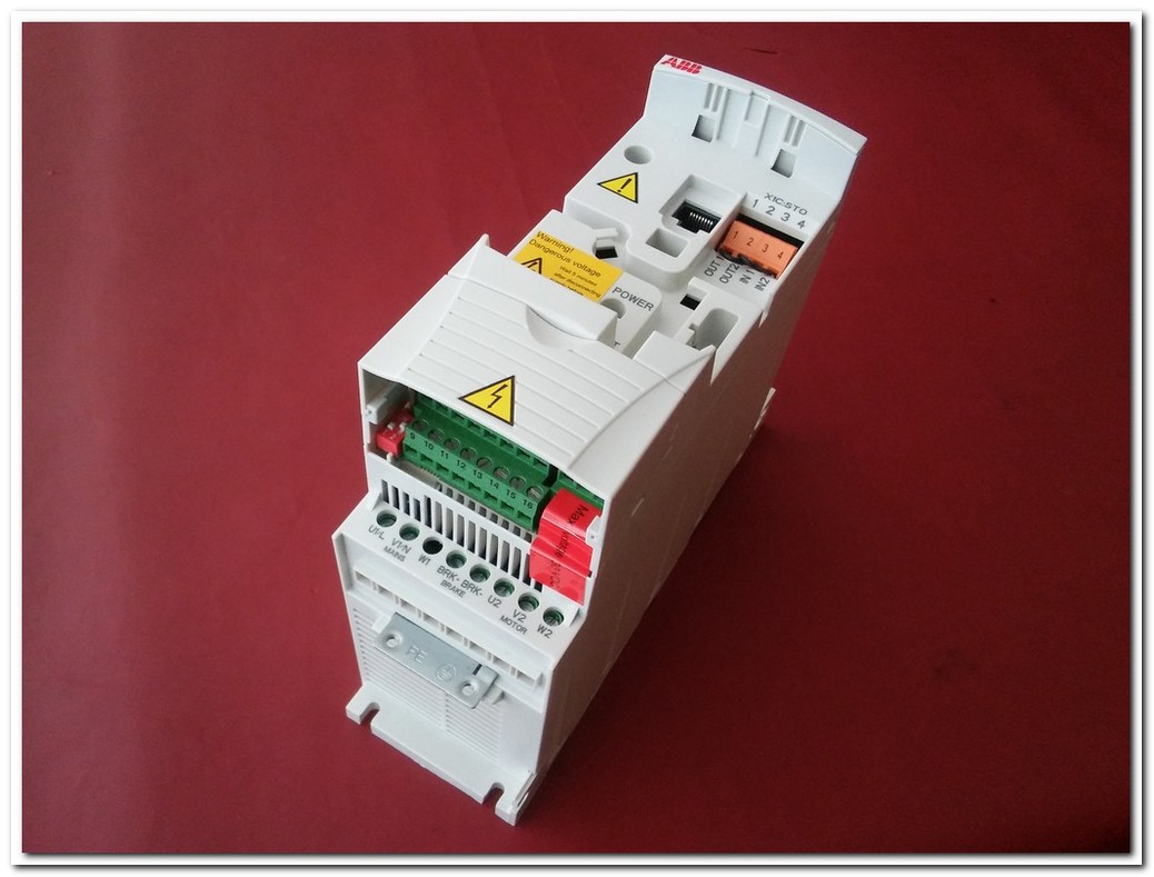 ABB ACS355-01E-06A7-2 1,1KW SIFIR SÜRÜCÜ ACS355 1,1 KW 