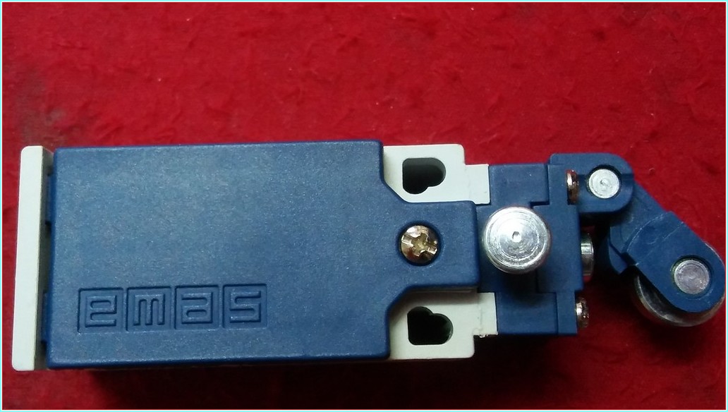 EMAS L5K13MİM311R LIMIT SWITCH SIFIR KUTULU ŞERİT KOPMA KONTAĞI