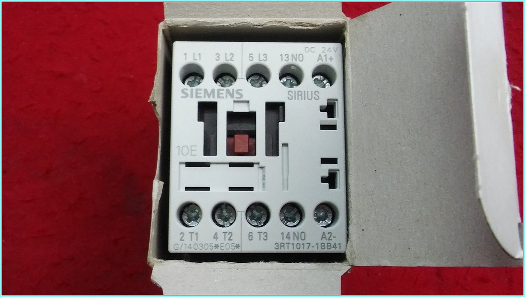 SIEMENS 3RT1017-1BB41 5,5KW 24V SIFIR KUTULU KONTAKTÖR