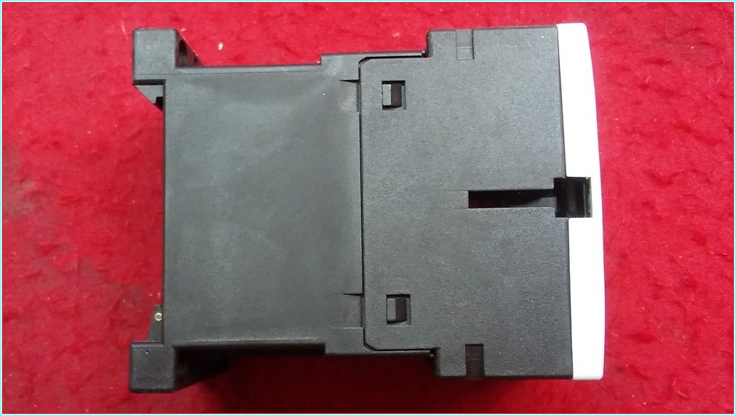 SIEMENS 3RT1017-1BB41 5,5KW 24V SIFIR KUTULU KONTAKTÖR