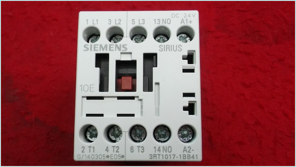 SIEMENS 3RT1017-1BB41 5,5KW 24V SIFIR KUTULU KONTAKTÖR