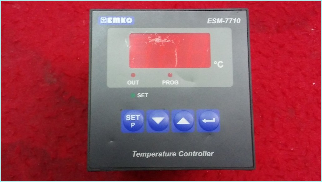 EMKO ESM-7710 TEMPERATURE CONTROLLER