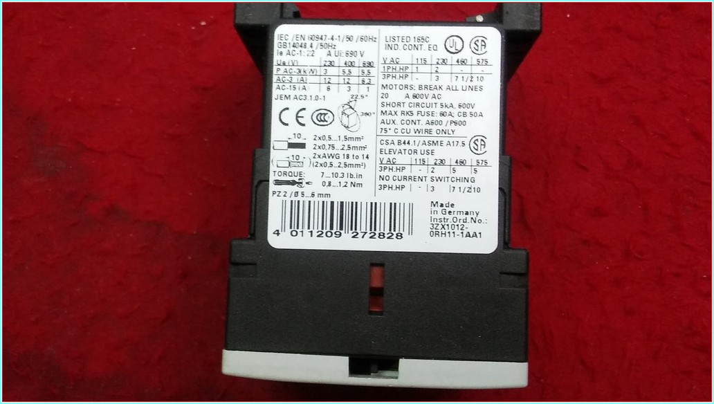SIEMENS 3RH1140-1AF00 5,5KW 110V SIFIR KUTULU KONTAKTÖR