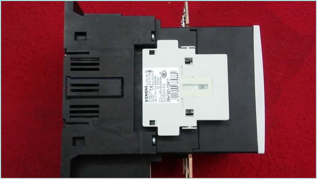 SIEMENS 3RT1054-6AP36 55KW 115A KONTAKTÖR