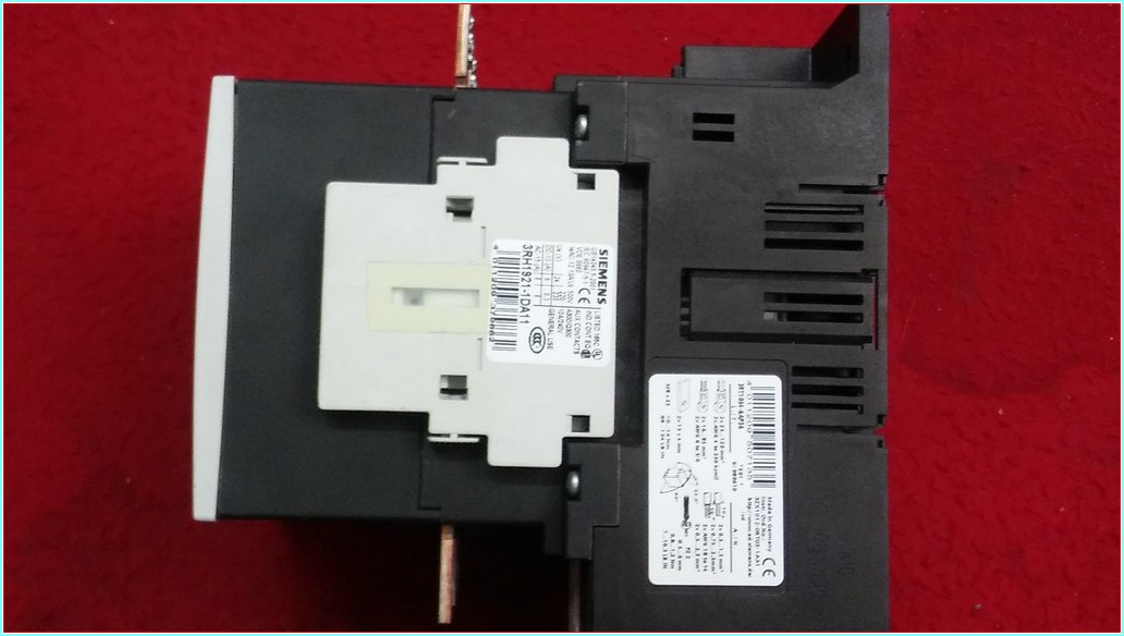 SIEMENS 3RT1054-6AP36 55KW 115A KONTAKTÖR
