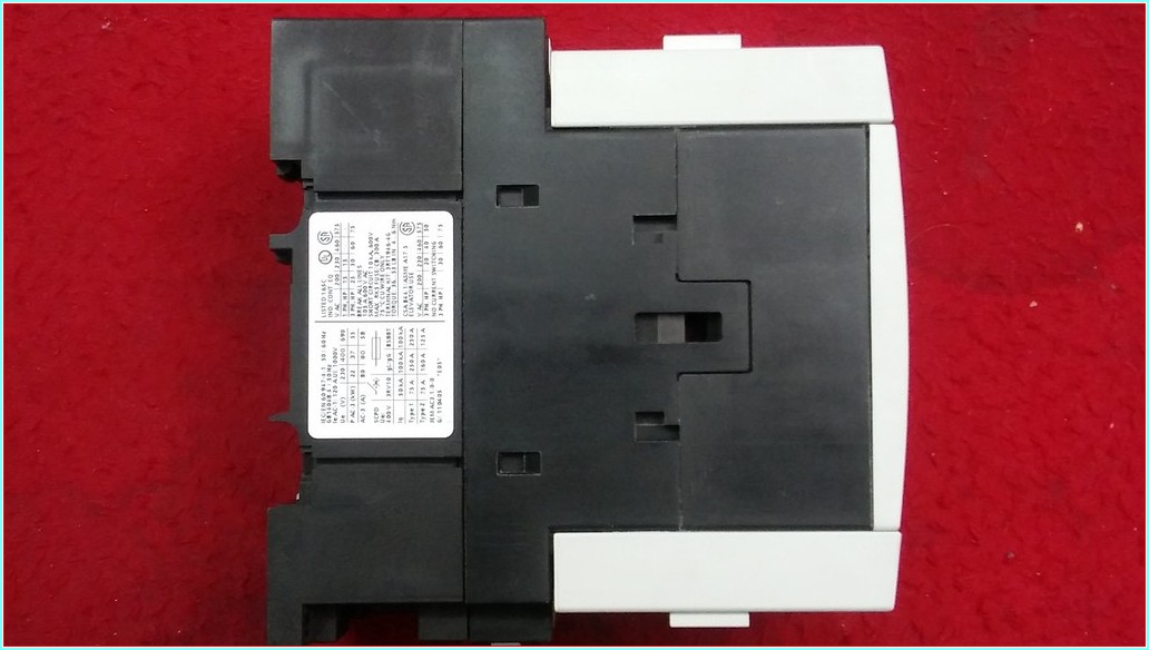 SIEMENS 3RT1045-1AP00