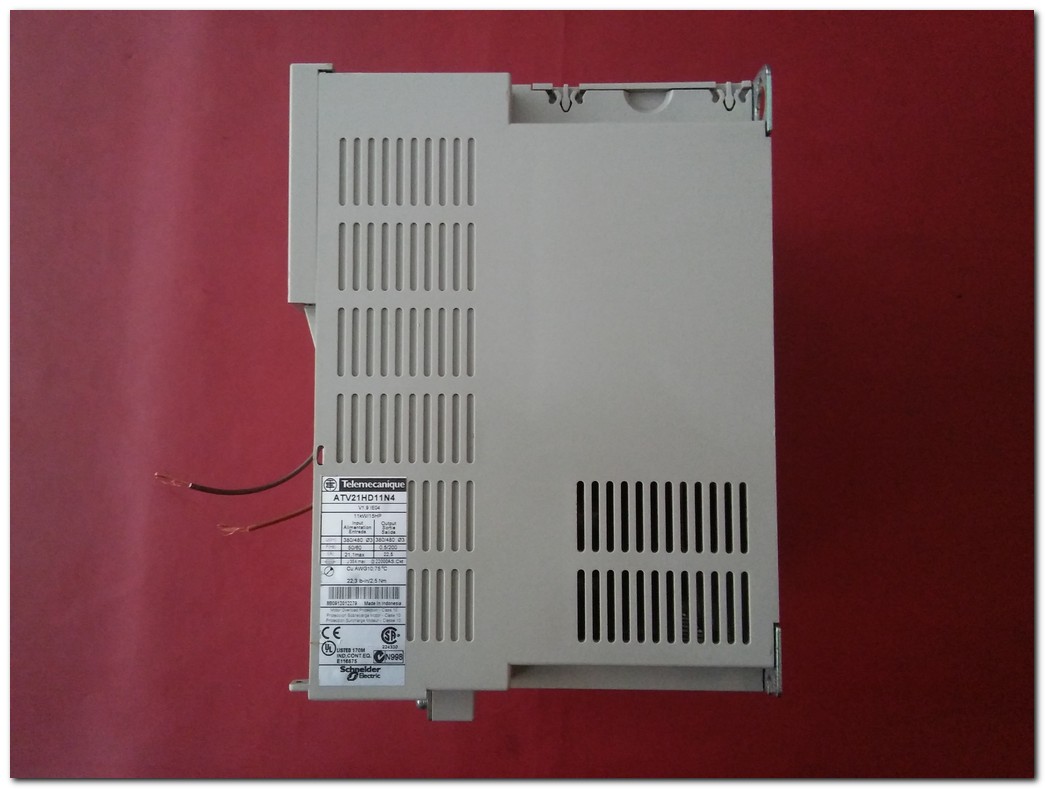 TELEMECANIQUE ATV21HD11N4 11KW HVAC SÜRÜCÜ ATV21 ALTİVAR 21 11 KW INVERTER DRIVER